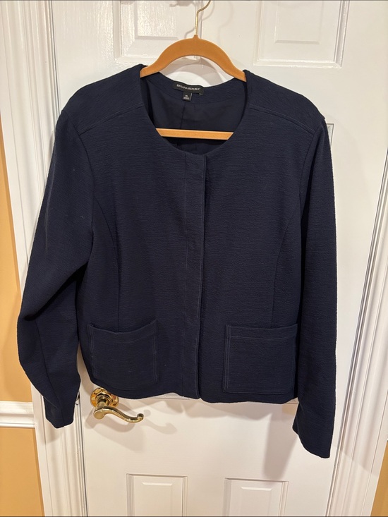 Banana Republic Jackets & Blazers - Banana Republic Navy Collarless Textured Blazer